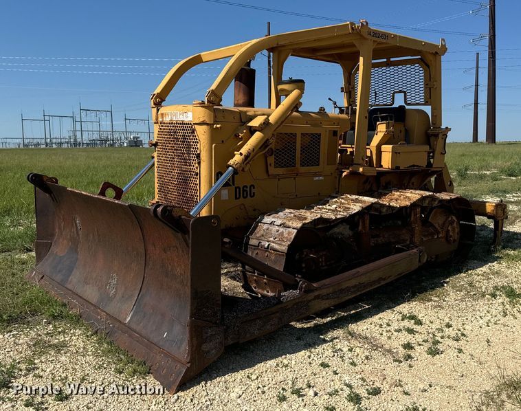 1975 Caterpillar  D6C dozer - DX3455