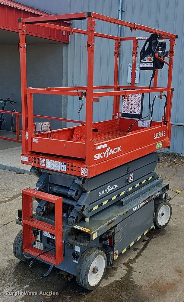 2023 Skyjack SJ3219E scissor lift - EJ5729