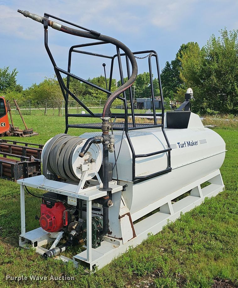 Turf Maker  hydroseeder - EJ5739