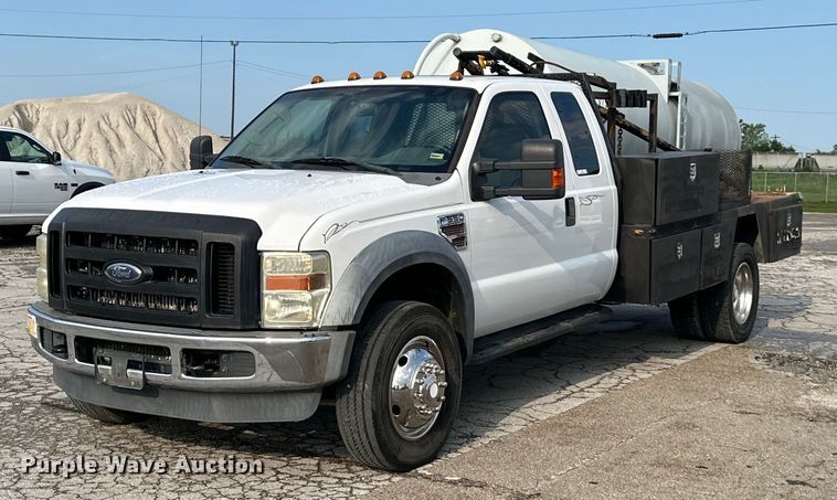 2008 Ford F550 Super Duty XL winch truck - EJ6364