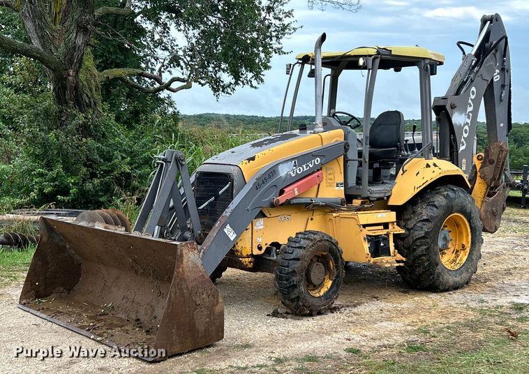 2007 Volvo BL60 backhoe - EK4902