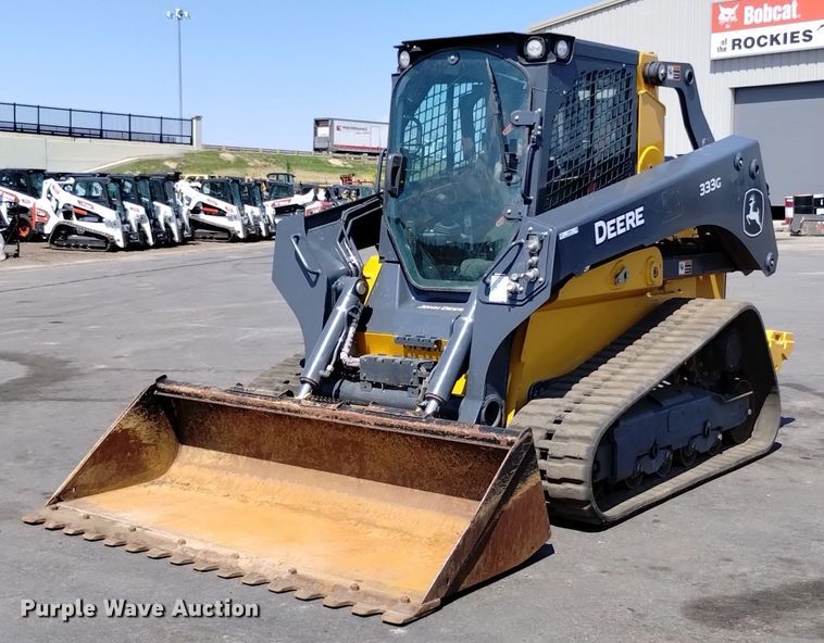 2022 John Deere 333G tracked skid steer loader - LO9040