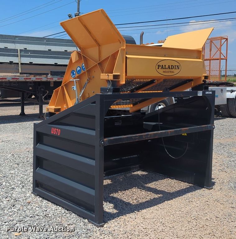 Paladin US70 vibratory screen - NG9981