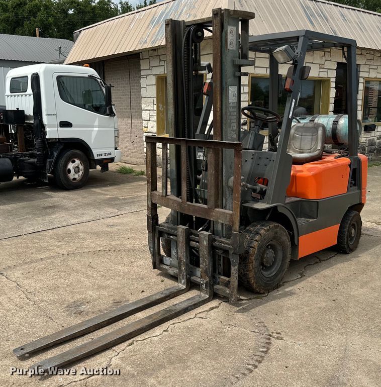 Tailift FG18 forklift - NQ9665