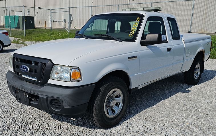 2011 Ford Ranger pickup truck - DP6545