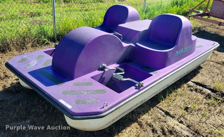 2005 Paddle Wheeler paddle boat - KA9917