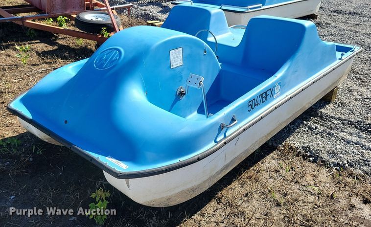 2008 Kay Pedal Cruiser paddle boat - KA9921
