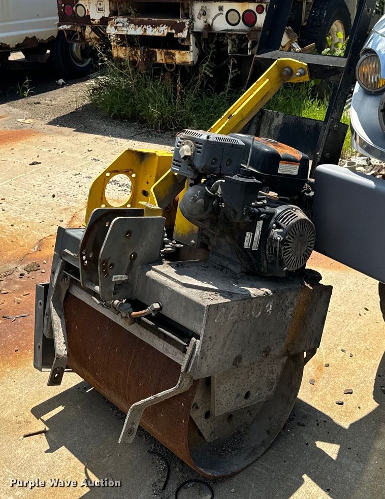 2015 Wacker-Neuson RSS800A single drum roller - OF9823