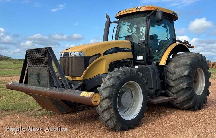 2009 Challenger MT645C MFWD tractor - DO2481