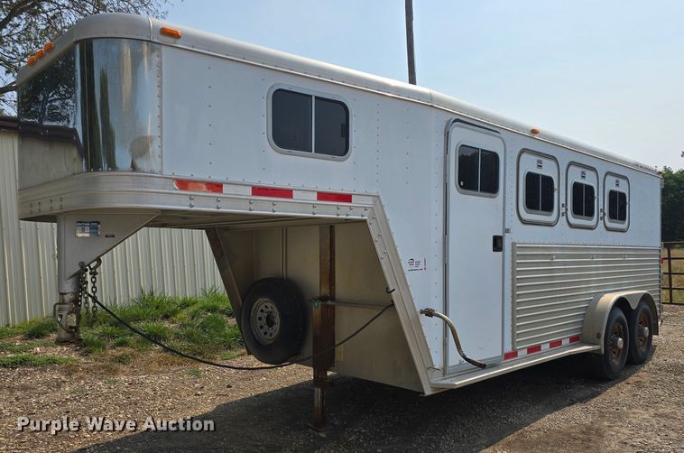 2000 Featherlite 8541 livestock trailer - DQ4441