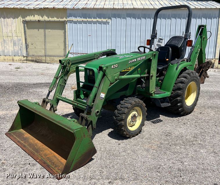 2001 John Deere  4400 MFWD tractor - LV9019