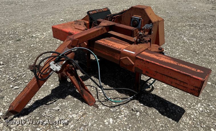 NH Savage 2146 tree shaker - NQ9648