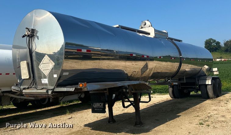 1987 Bar-Bel  tank trailer - DP8424
