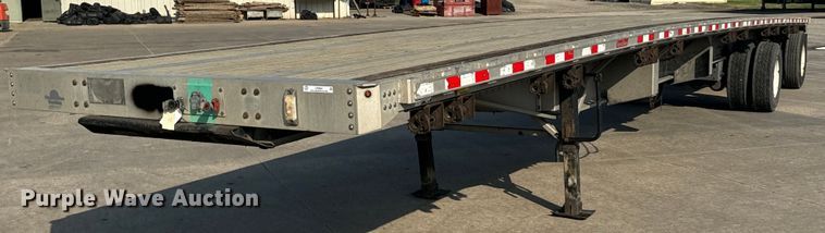 2013 Great Dane FXP-0024-00048 flatbed trailer - LF9864