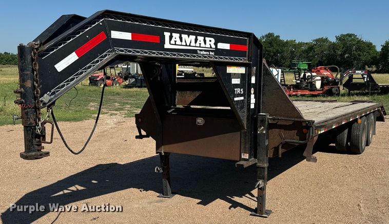2015 Lamar TR5 equipment trailer - MU9966