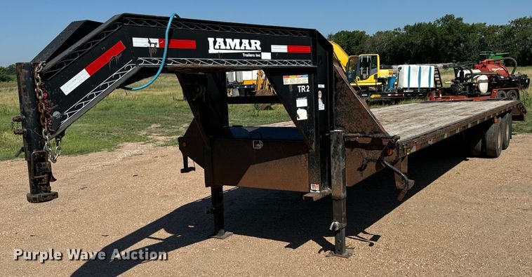 2014 Lamar  TR2 equipment trailer - MU9967