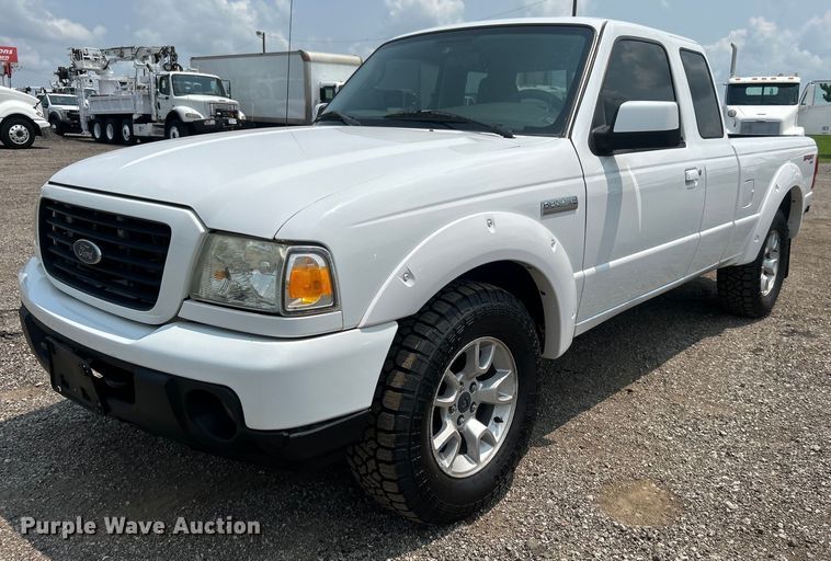 2008 Ford Ranger SuperCab pickup truck - EG0878