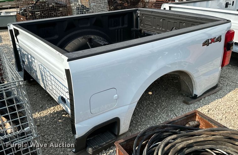 2023 Ford F250 Super Duty pickup truck bed - LF9789