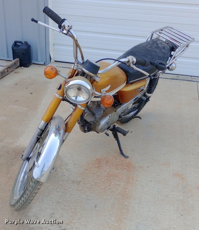 1973 Honda CB100 motorcycle - NY9373