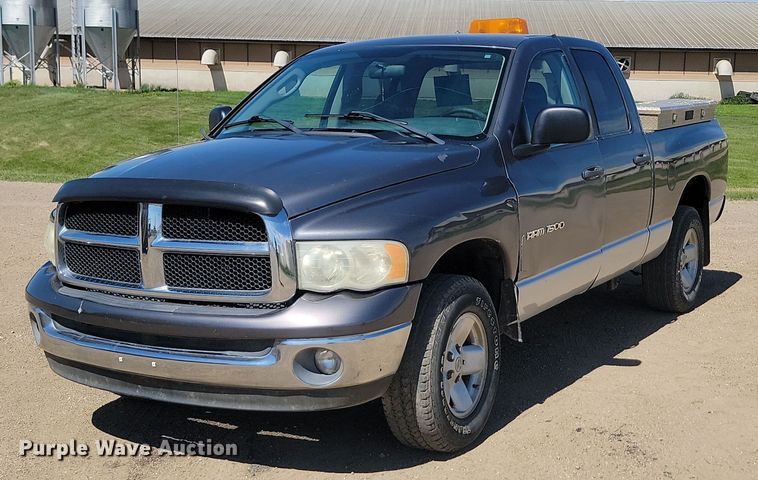 2003 Dodge Ram 1500 Quad Cab pickup truck - NZ9964