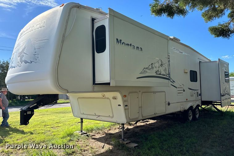 2005 Keystone Montana camper - OL9646