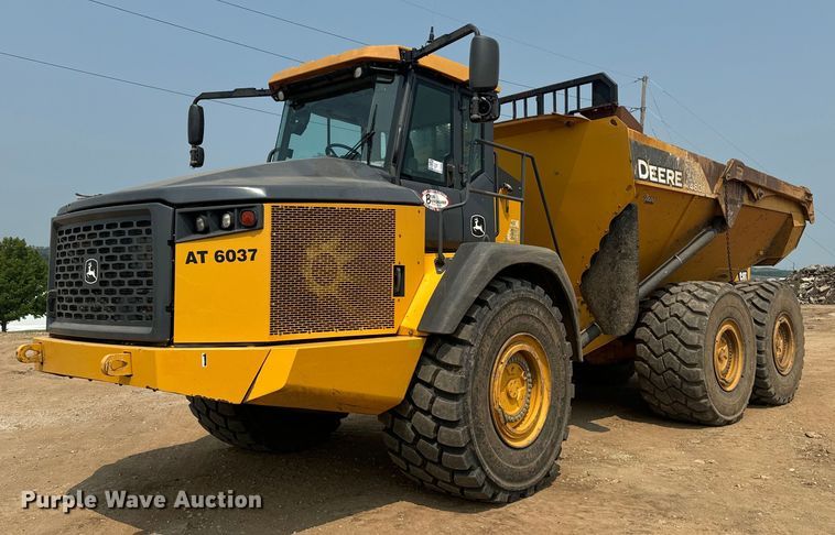 2015 John Deere 460ET haul truck - DQ6902