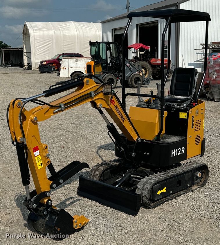 2024 AGT H12R mini excavator - DX0972