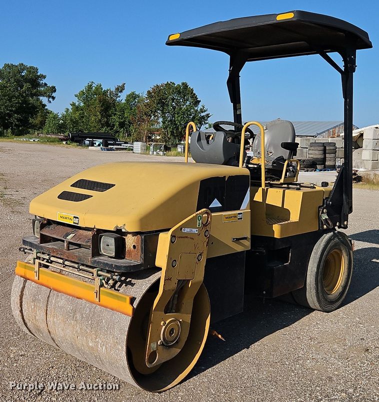 Caterpillar  CB-335E single drum vibratory roller - EI3984
