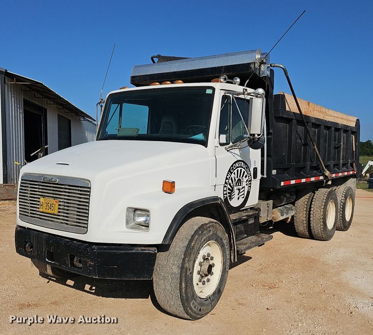 1999 Freightliner  FL80 dump truck - EJ5801