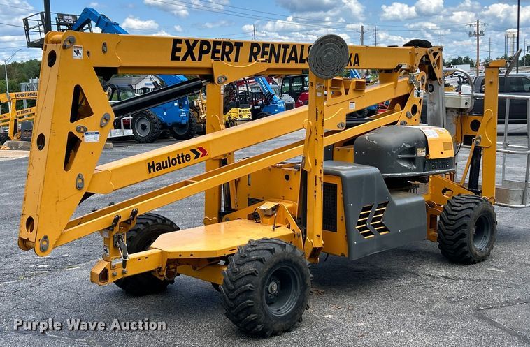 2016 Haulotte 45XA boom lift - EK4967