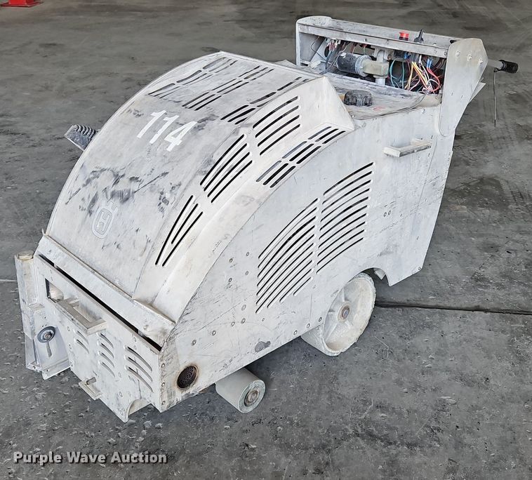 2015 Husqvarna  Soff-Cut 4200 concrete saw - OJ9747