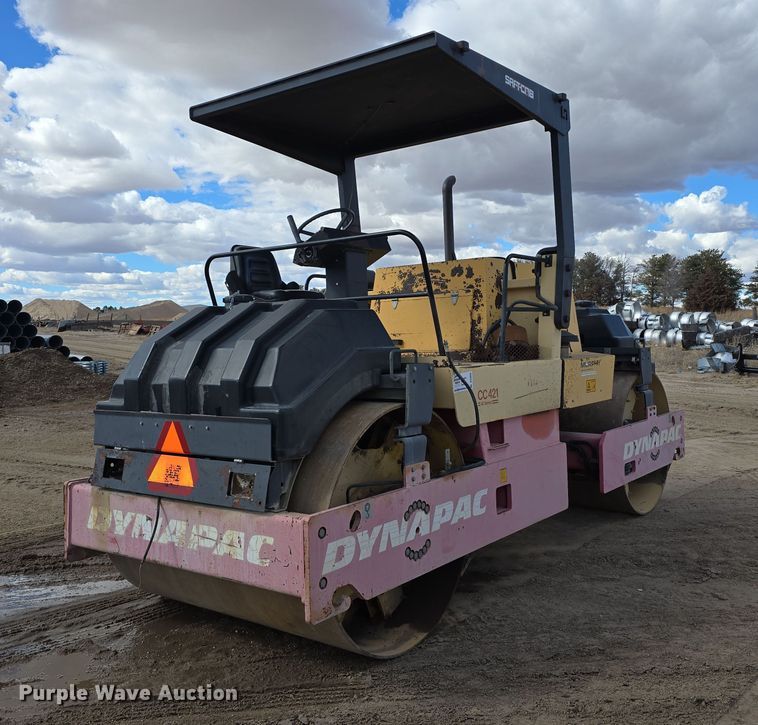 1995 Dynapac CC421 double drum vibratory roller - DS4652