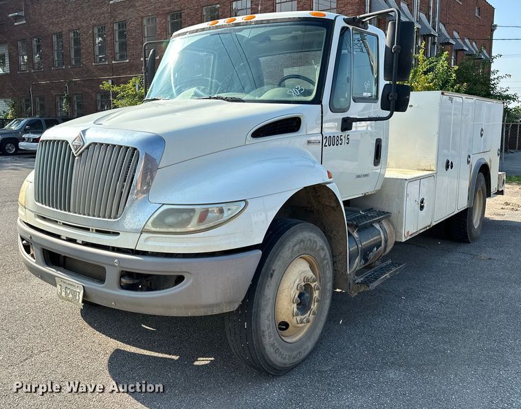 2008 International 4400 utility / service truck - EG0498