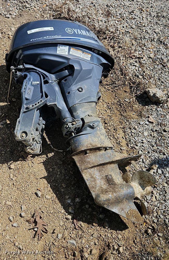 2020 Yamaha F25LC outboard motor - EI3982
