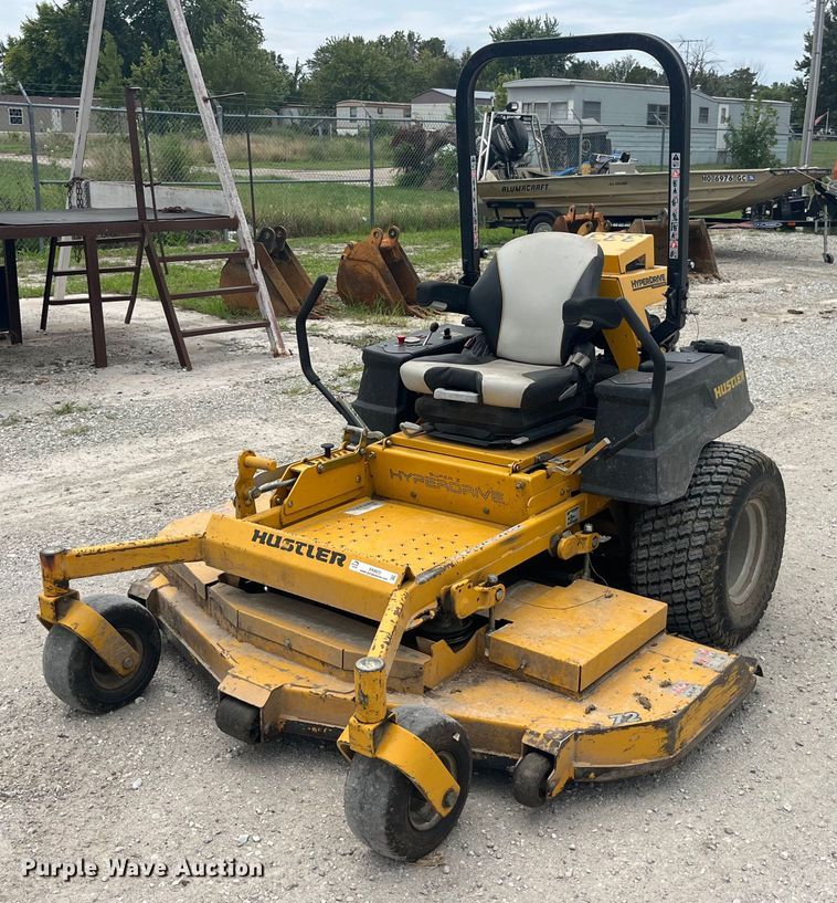 Hustler Super Z Hyperdrive ZTR lawn mower - EK8872