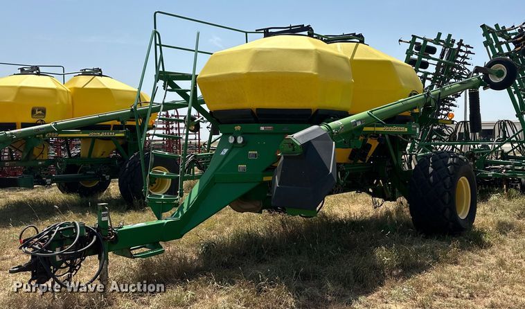 John Deere 730 air seeder - DK6726