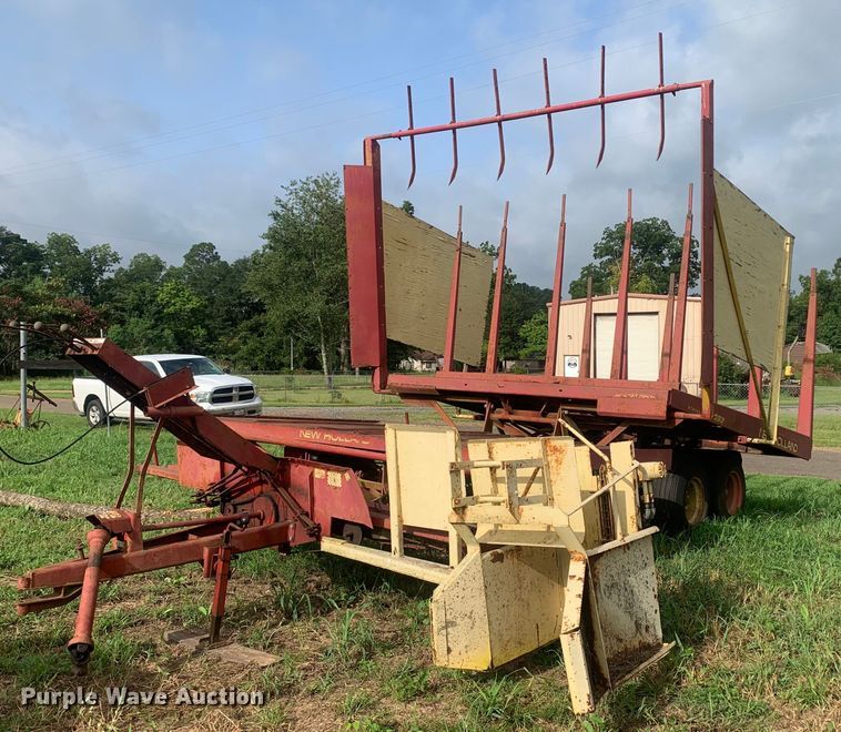 New Holland  1033 bale accumulator - DM7977