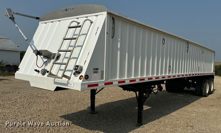 2013 Neville grain trailer - DQ6907
