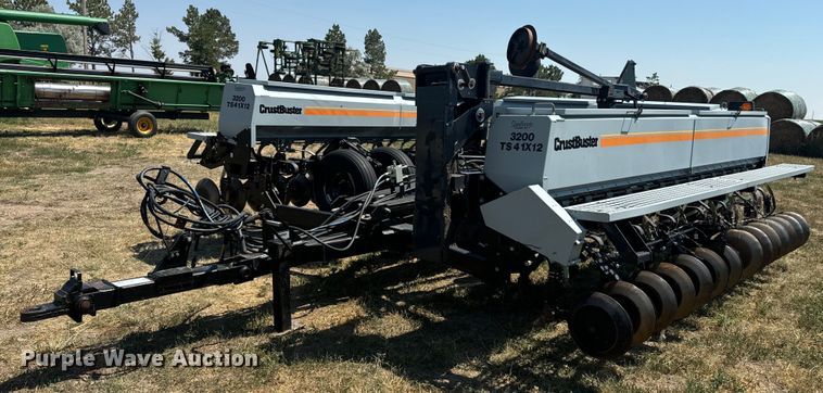 Crust Buster 3200 TS grain drill - DQ6927