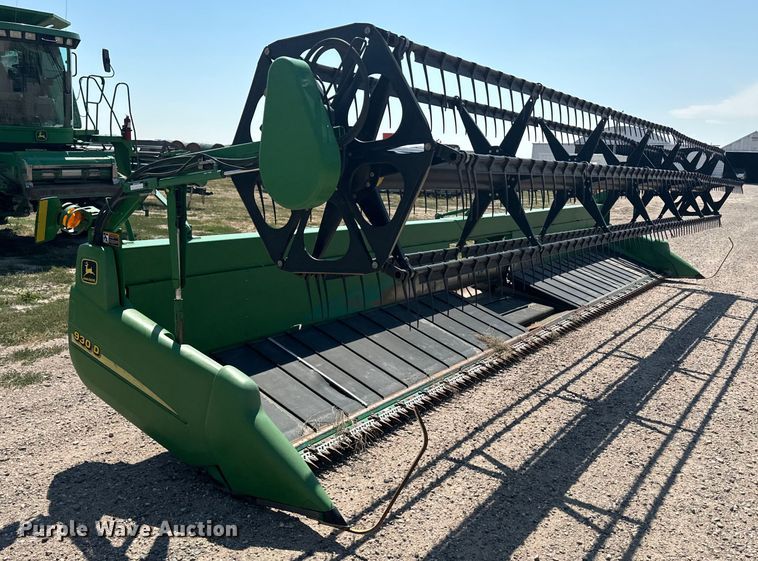 2000 John Deere 930D draper head - DQ6943