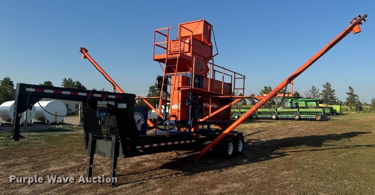 2003 Phoenix Rotary Equipment seed cleaner - DQ6945