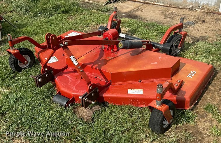Farm King 755 finish mower - DX3512