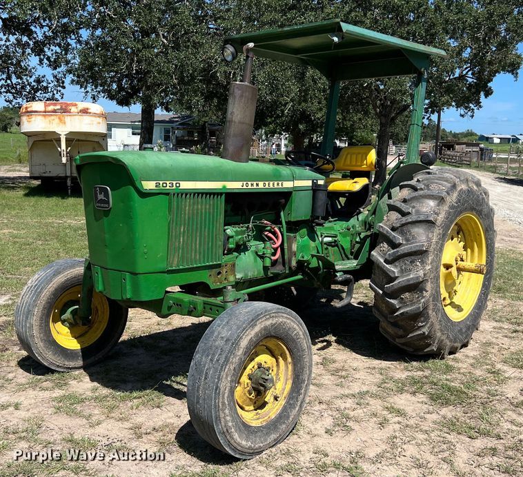 1975 John Deere  2030 tractor - EJ2860