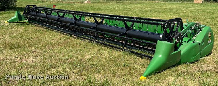 2011 John Deere 635F HydraFlex flex head - EK8892