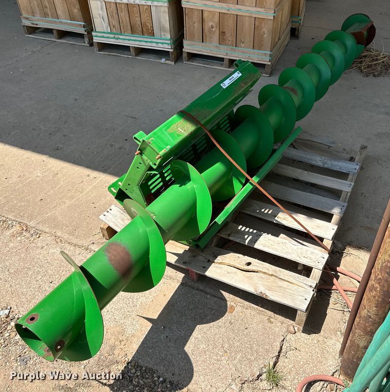 Cotton picker auger extension - IB9446