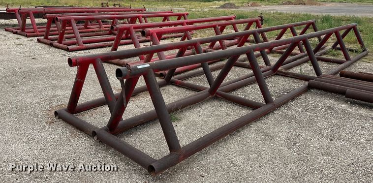 (8) pipe racks - OM9555