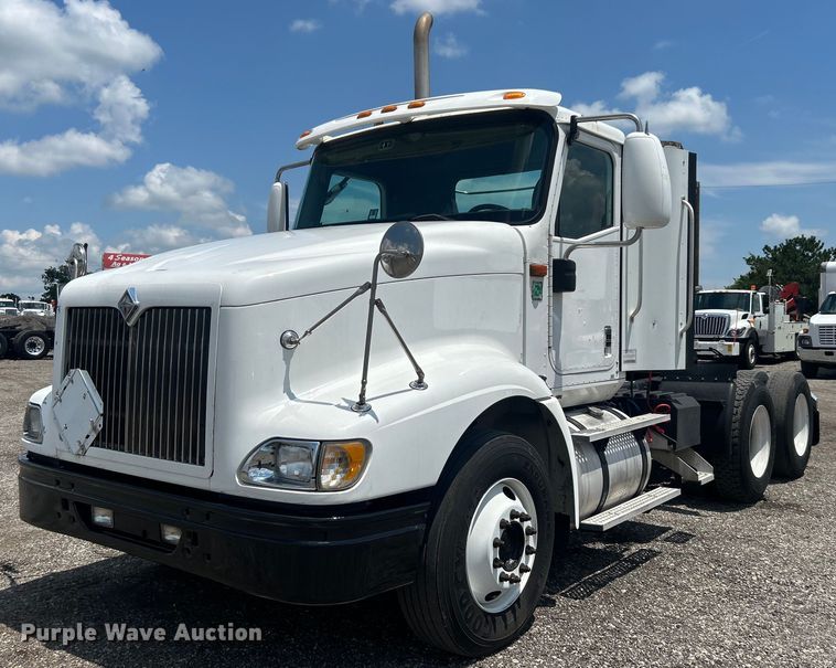 2006 International 9400i semi truck - EG0868