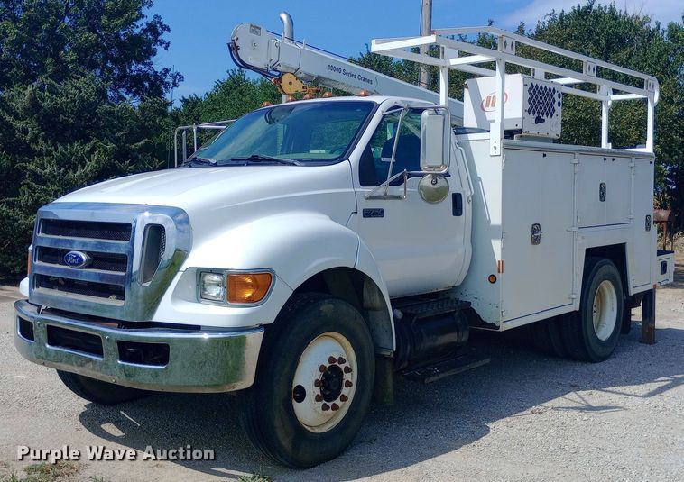 2006 Ford F750 Super Duty XLT utility / service truck - NY9401