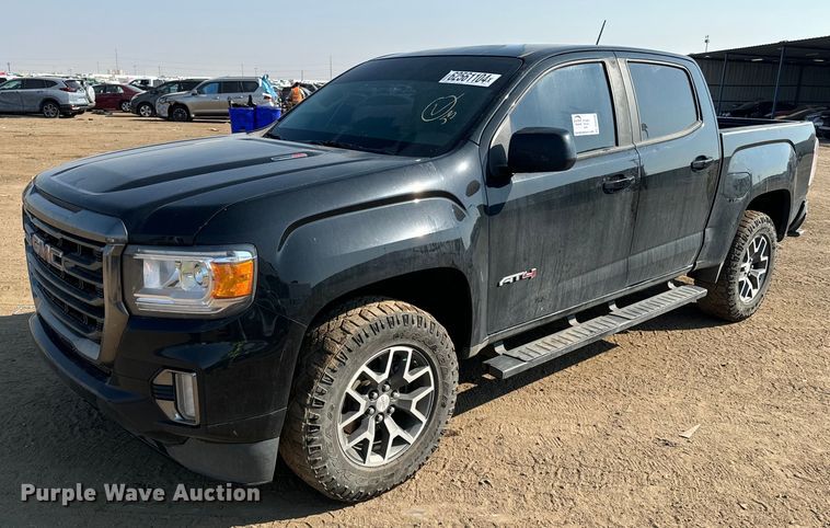 2022 GMC Canyon Crew Cab pickup truck - DQ6948
