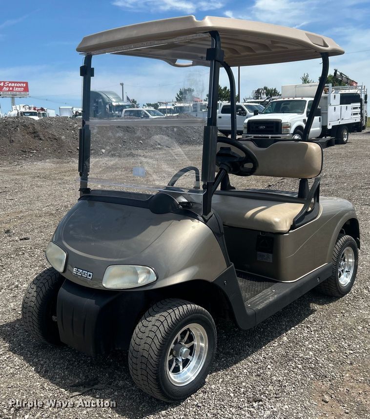 2013 EZ-Go RXV golf cart - EG0896